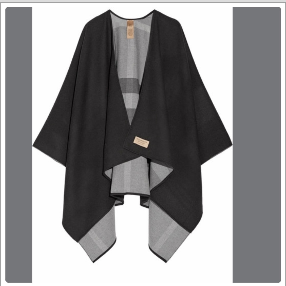 New💕Burberry merino check cape - Picture 3 of 8
